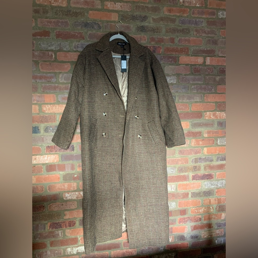 Never worn coat!